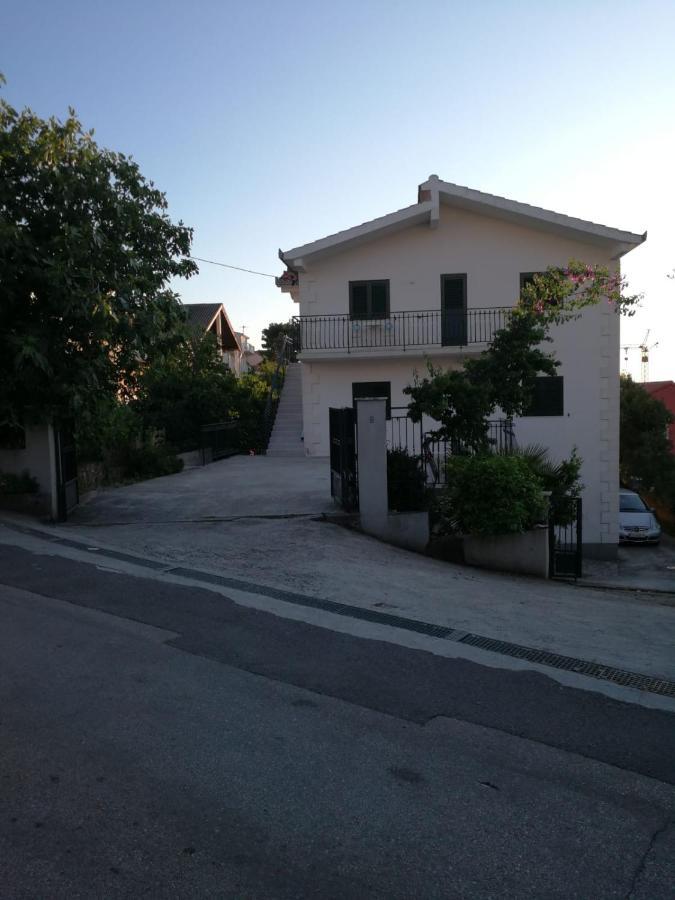 Jbl Apartment Seget Vranjica Exterior foto